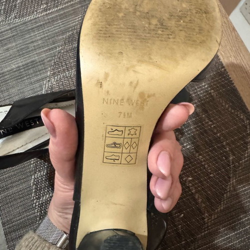 Nine West sandals used with damage on insole leather size 38