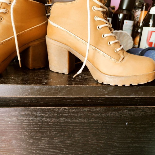 Primark women's boots used, size 38, yellow