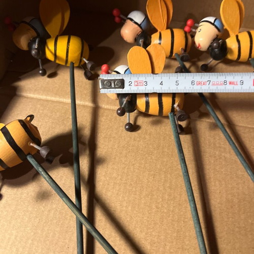 Wooden handmade old bees, set of 6 pieces