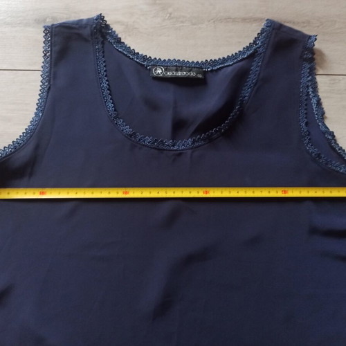 Blue satin top XL used