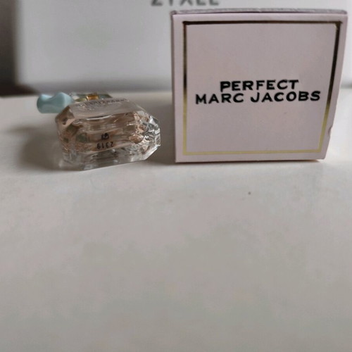 Marc Jacobs Perfect miniature perfume 5 ml new Eau de Parfum
