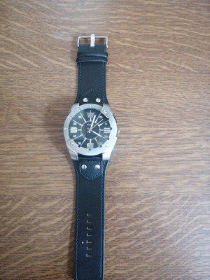 Season time watch