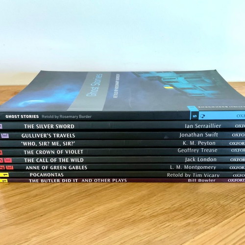 Oxford Bookworms Library foreign language books like new, pack of 9