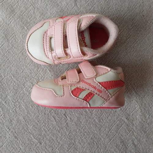 Reebok Royal Classic Jogger 2 baby shoes with deer, size 17, new