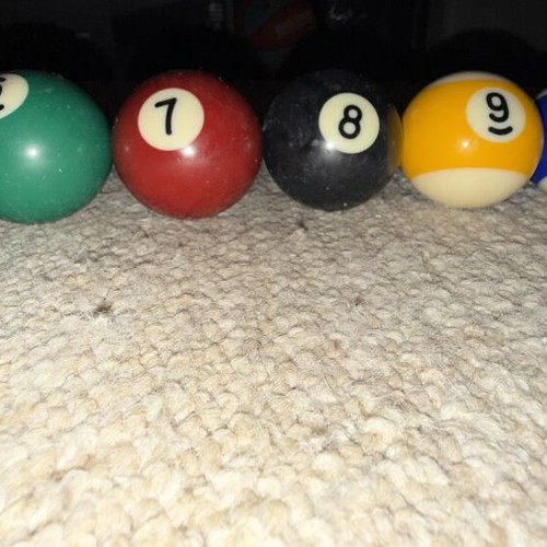 Billiard balls set used, missing 5, 11, 14, medium size