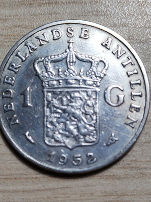 Netherlands Antilles 1 gulden 1952 silver coin used