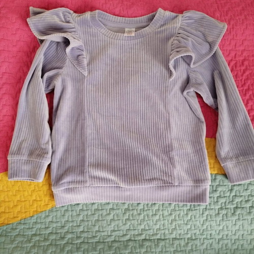 Velvet lilac sweatshirt for 4-5 years like new