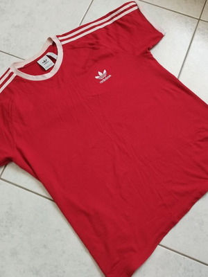 Μπλούζα κοντομάνικη Adidas XL μεταχειρισμένη, κόκκινη