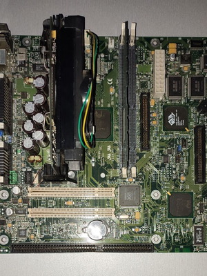 Intel MU440EX Maui+ motherboard used with Celeron 300A and 128MB RAM