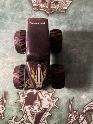Grave Digger car Mattel μεταχειρισμένο με φθορές, πλήρως λειτουργικό
