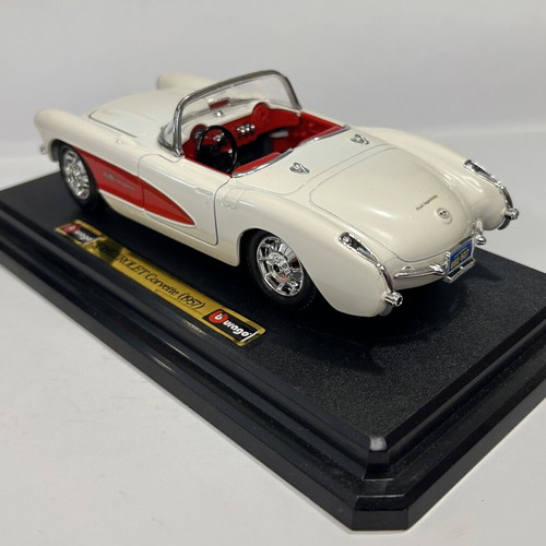 Bburago 1994 No 1524 Chevrolet Corvette 1957 σαν καινούργιο