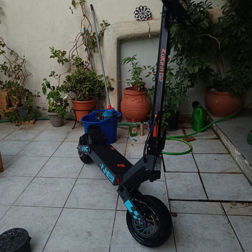 Kukirin G2 electric scooter 2026, like new