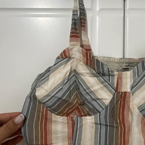 American Eagle crop top like new, multicolor, size L
