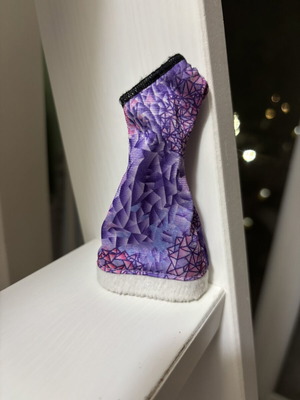 Abbey Bominable Scaris Dress like new for Monster High