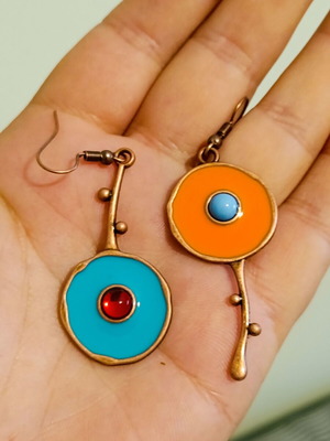 Vintage modern women's earrings new