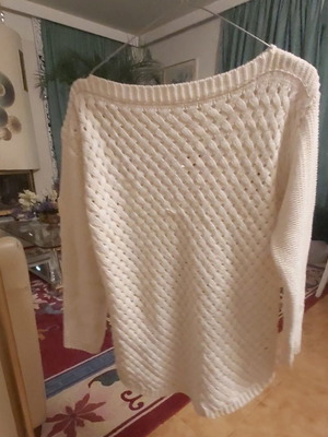 Knitted sweater size M used, white