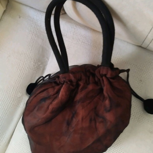 Romantic Chic Evening Handbag with Organza, like new, black and red