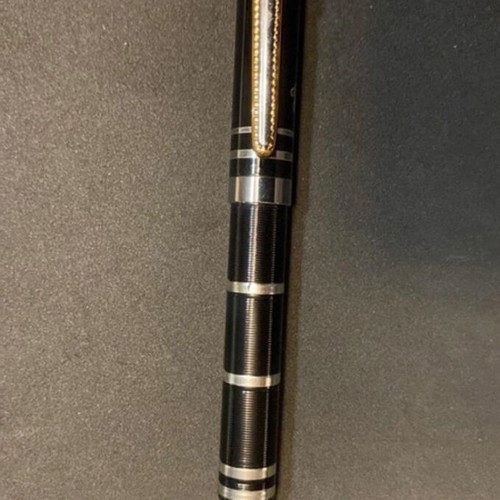 Writing pen