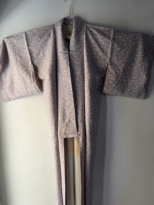 Japanese silk and cotton kimono, 130 cm