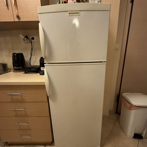 Winson refrigerator used in very good condition