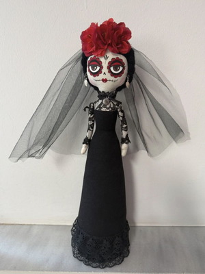 Handmade Mexican Catrina Doll like new, Día de los Muertos