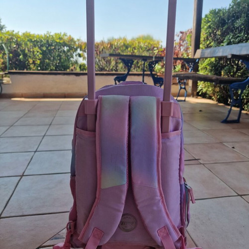 Goomby school trolley bag used with 4 compartments