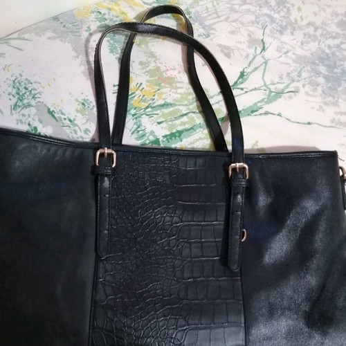 Large women's bag like new, black