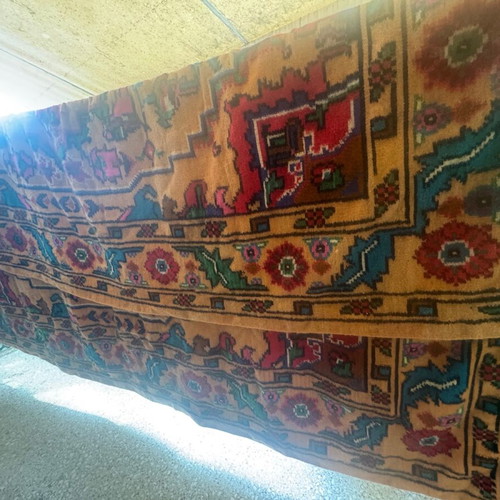 Handmade all-wool loom rug new