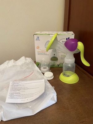 Ръчна помпа за кърма употребявана в отлично състояние