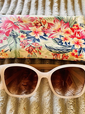 Women's Beige Nude Butterfly Sunglasses with Floral Case like new