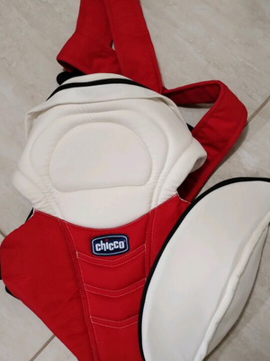 Chicco baby carrier used in excellent condition without box