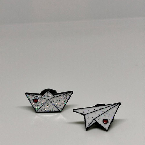 Unisex small enamel pins new
