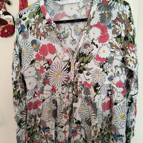 Zara women's shirt like new, size medium, multicolor