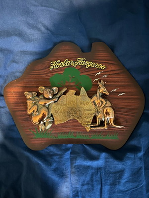 Decorative item from Australia like new