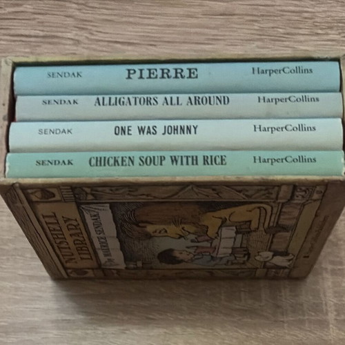 Nutshell Library Maurice Sendak 4 Mini Hardcover Books like new