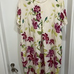 Maxi dress with floral print, ecru and amaranth red