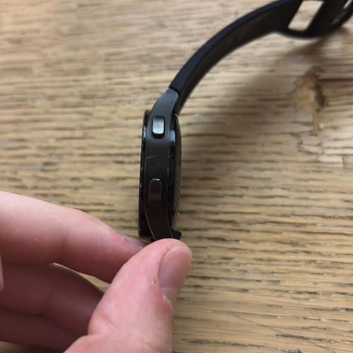 Galaxy Watch 4 used with small scratch on screen