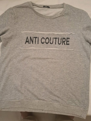Long-sleeve thin sweatshirt blouse gray like new, size M-L