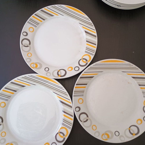 Nikko porcelain kitchen plates set of 3 used, large shallow