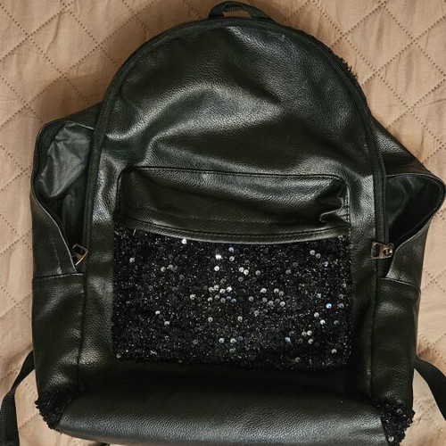 Backpack with sequins like new, black
