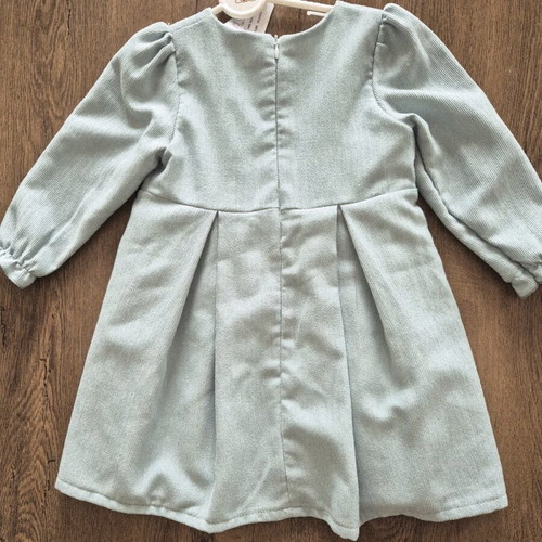 Corduroy dress with bows Sweet Baby Fashion new, ideal for 2.5 years