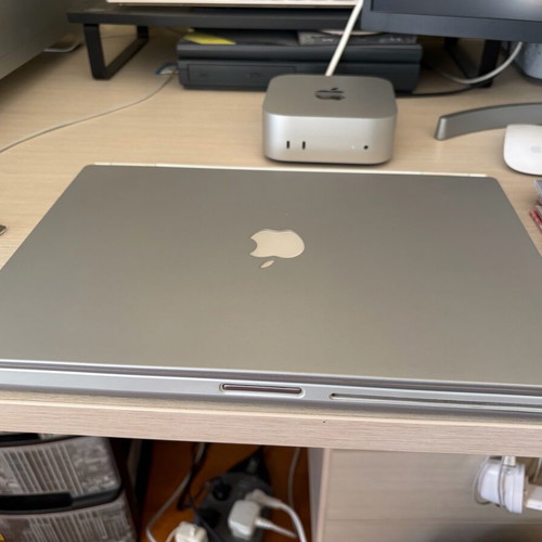Apple PowerBook G4 Titanium like new model 867MHz 15"