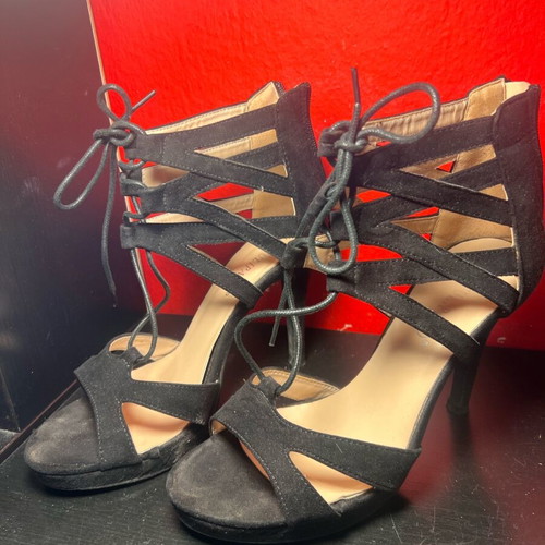Black suede sandals used, size 39, 10cm heel
