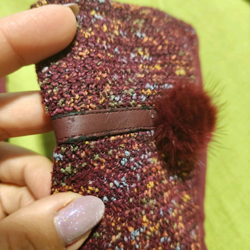 Women's Bordeaux gloves like new