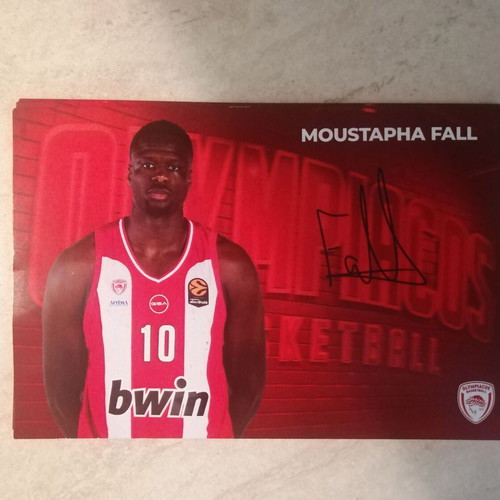 Autograph with printed Fall signature new