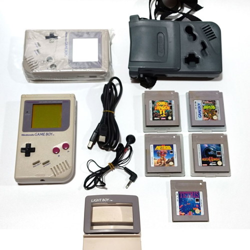 Nintendo Game Boy Classic used, rare kit with 5 games, HandyCarry SV905, LightBoy and new case