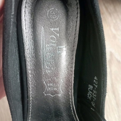 Black pumps used size 39