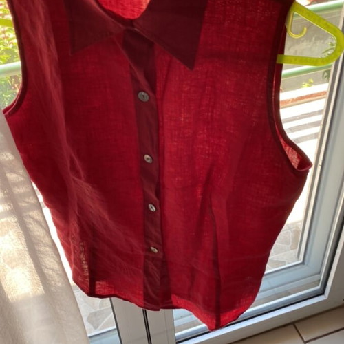 Julia Bergovich women's linen shirt new, red, sleeveless