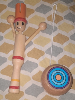Set of wooden rattle and yoyo, lightly used and new