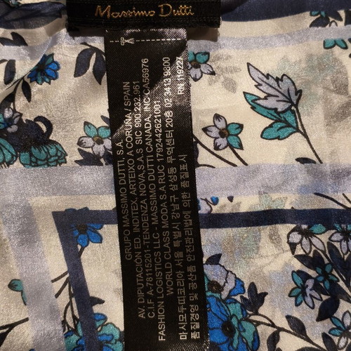 Massimo Dutti floral scarf like new, large 135×135 cm